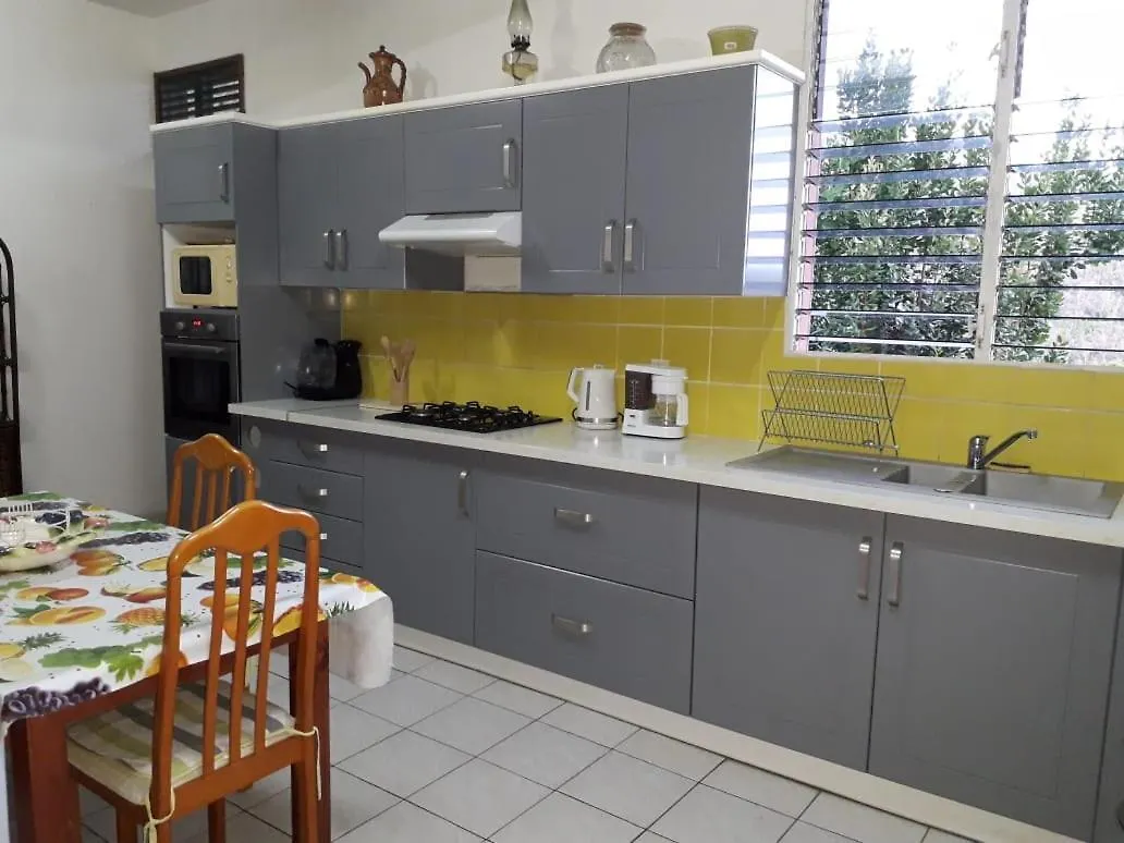 Appartement Chez Lucile et Gilbert à Bouillante