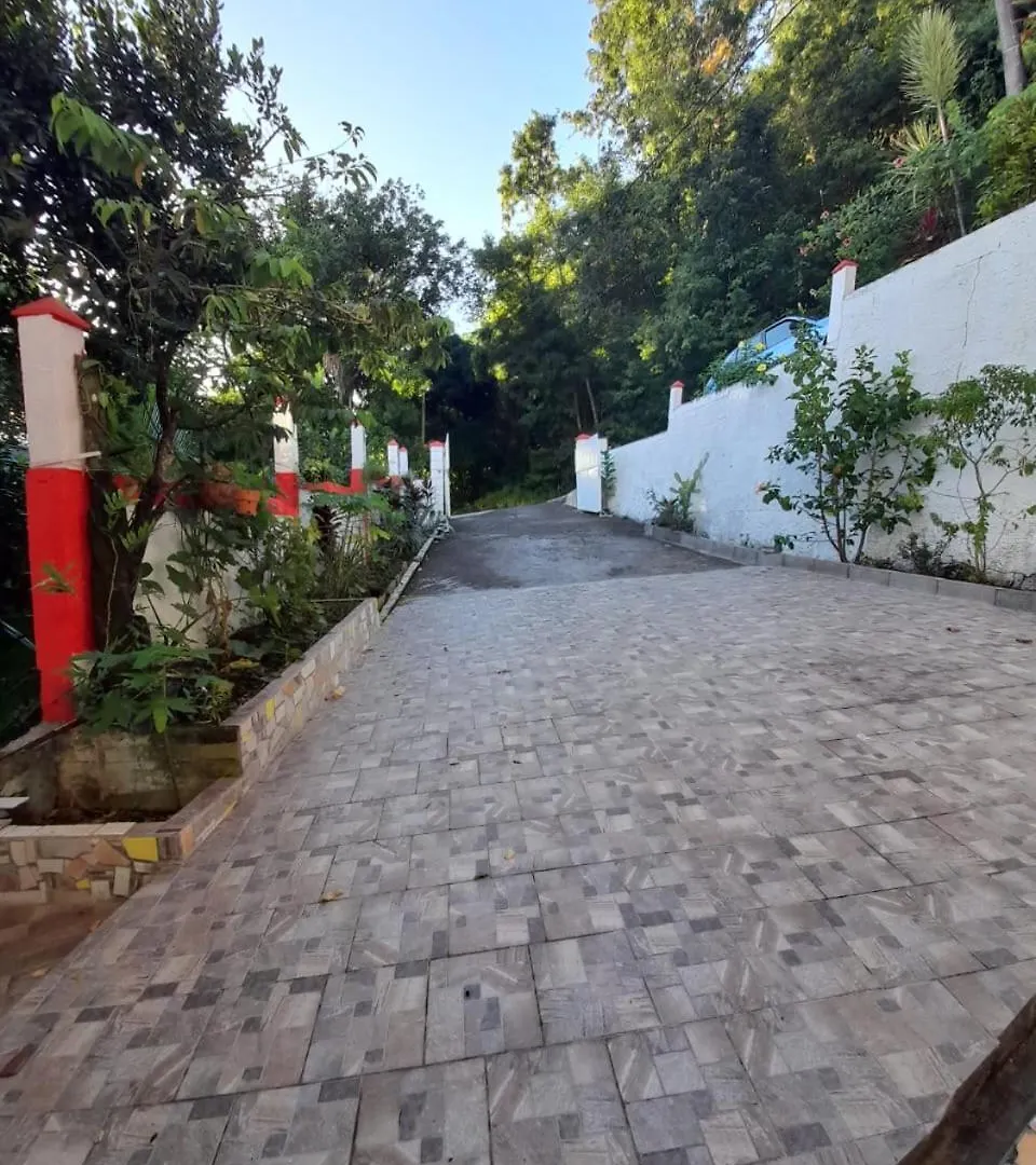 Chez Lucile Et Gilbert Apartment Bouillante 0*,  Guadeloupe